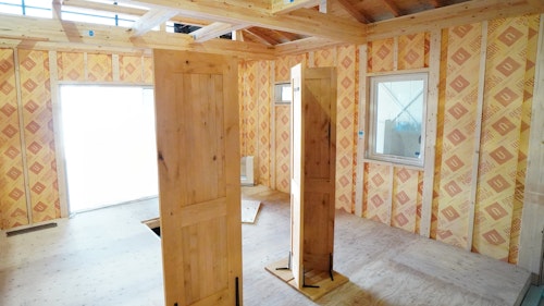 壁の断熱材が施工されているイメージ画像