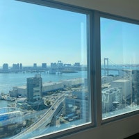 節電ガラスコート施工済の窓の写真