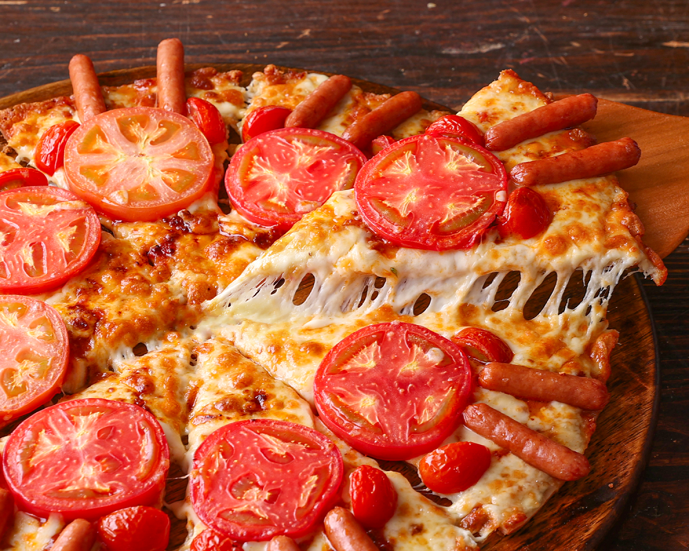 アルバルクピザ　他（ピザーラ）宅配ピザチェーンのピザーラが出店！定番商品のピザ・サイドメニューを販売します。
