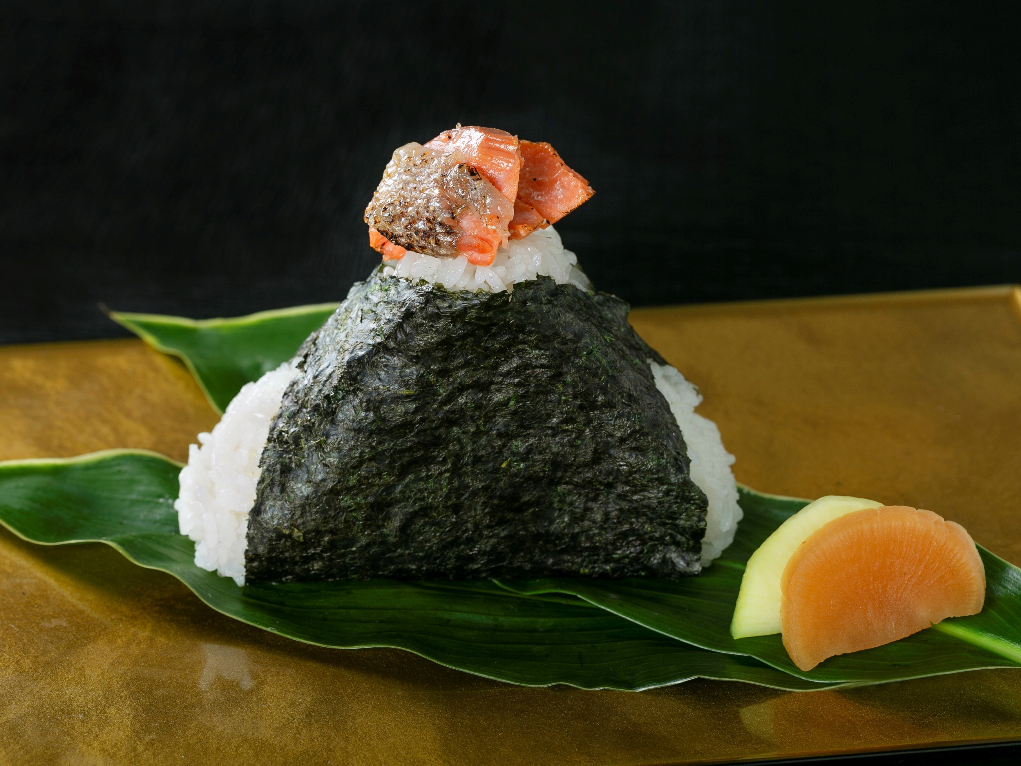 おむすび　紅鮭