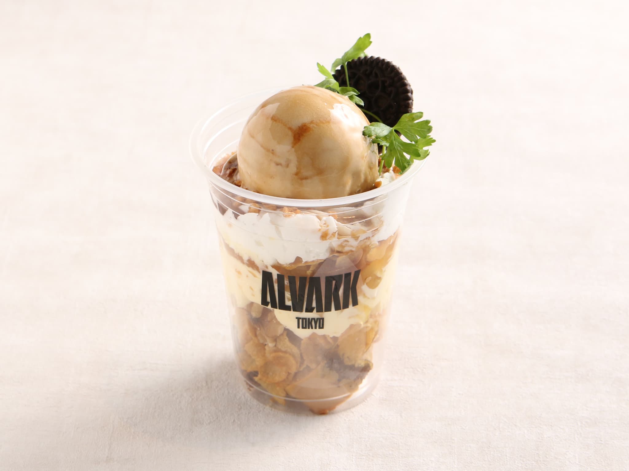 【デザート部門No.1】大倉選手コラボメニュー「贅沢キャラメルパフェ」