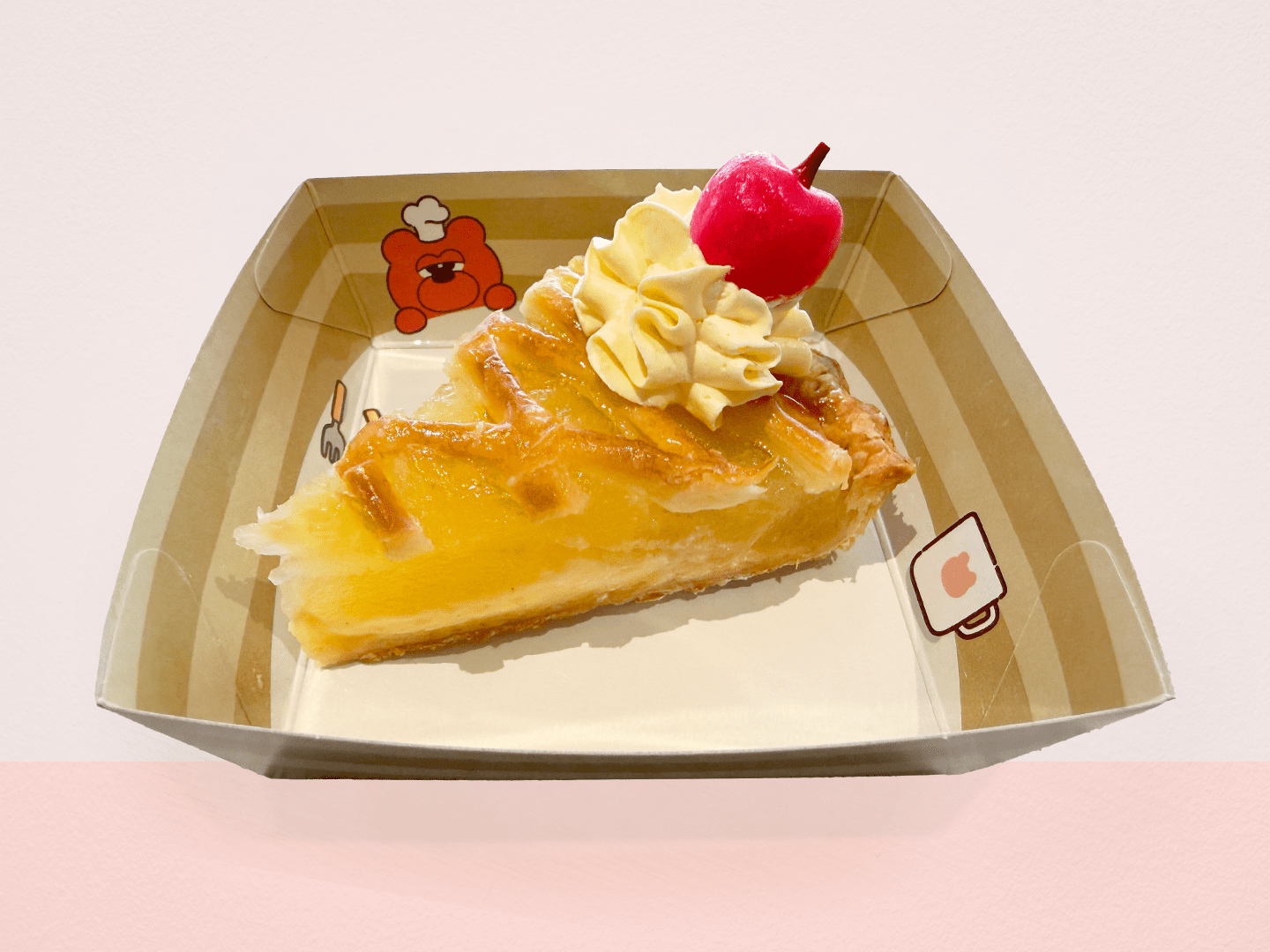 【ルークグルメ】ルークのバースデーりんごパイ