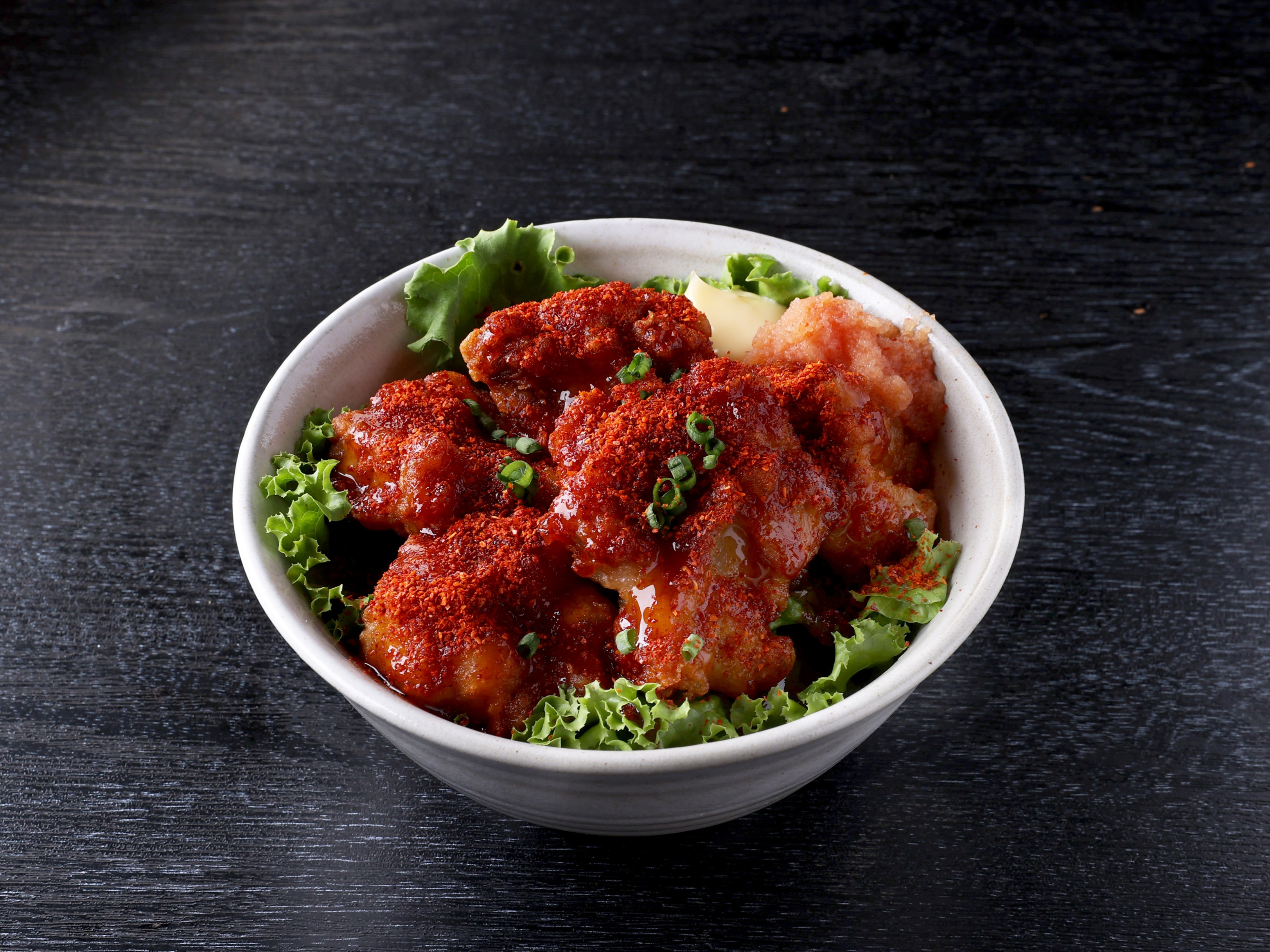 情熱の赤い唐揚げ丼