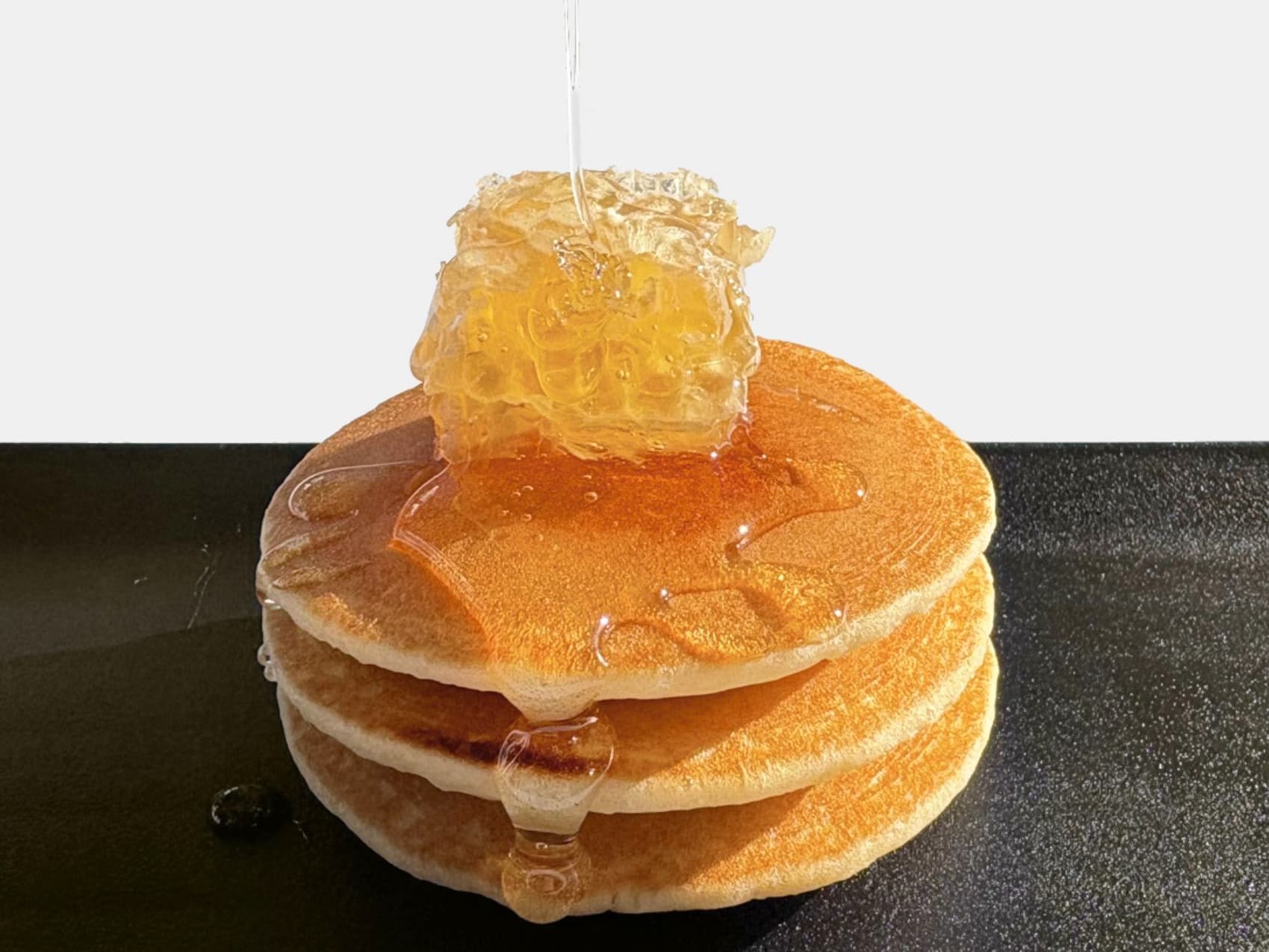 コムハニー（巣密）with ホットケーキ
