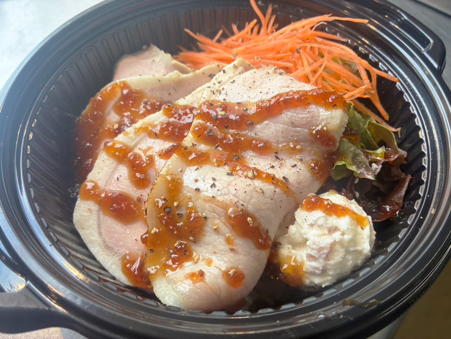 トウキョウXローストポークライス（東京発の銘柄豚使用）