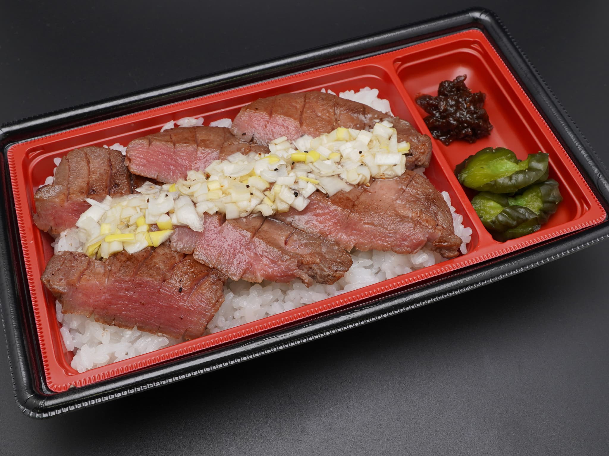 ねぎ塩厚切り牛タン重