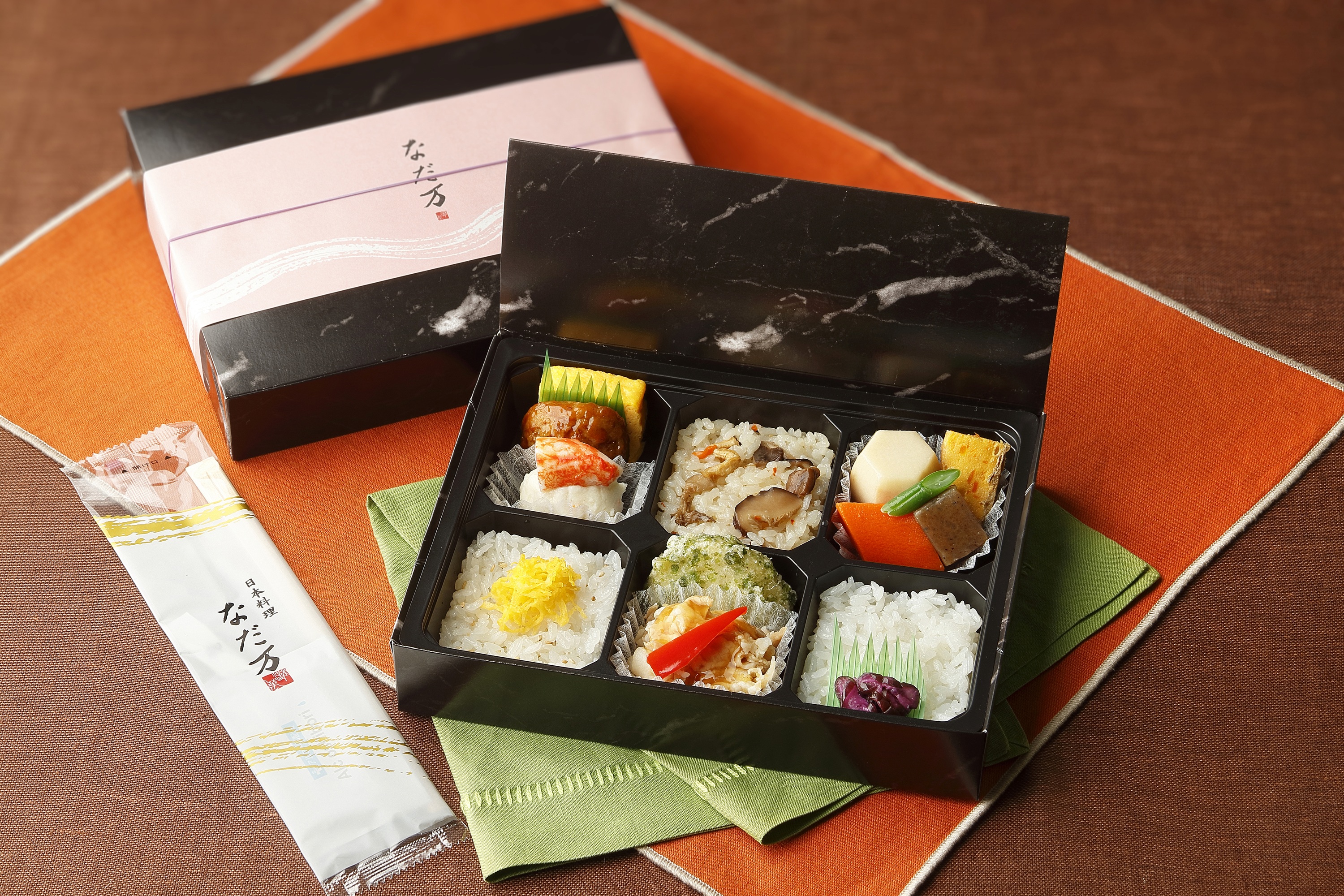 TOYOTA ARENA TOKYO開業記念弁当(ミネラルウォーター付き)【事前モバイルオーダーあり】