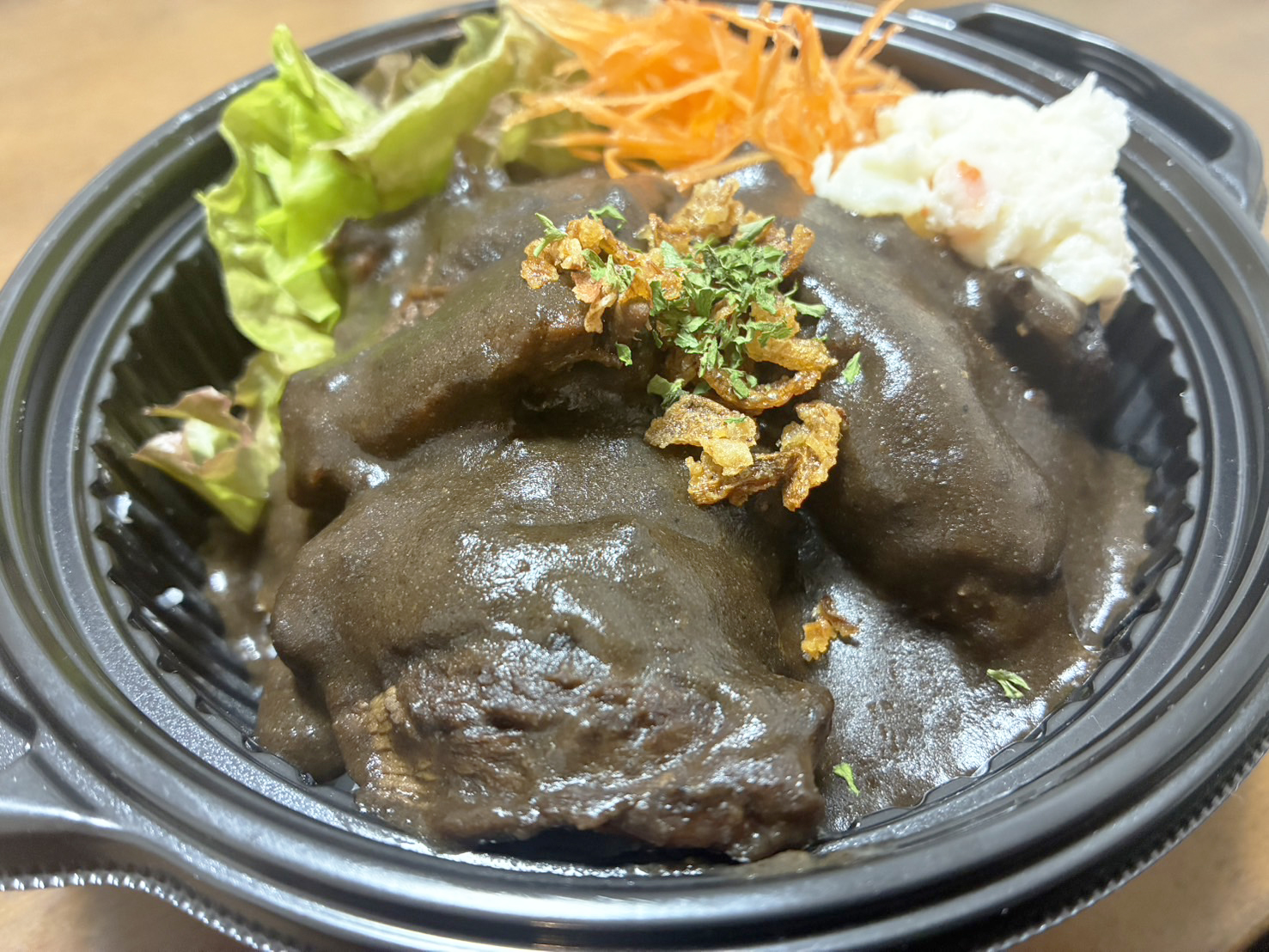 【平成MENU】牛すじ黒カレー
