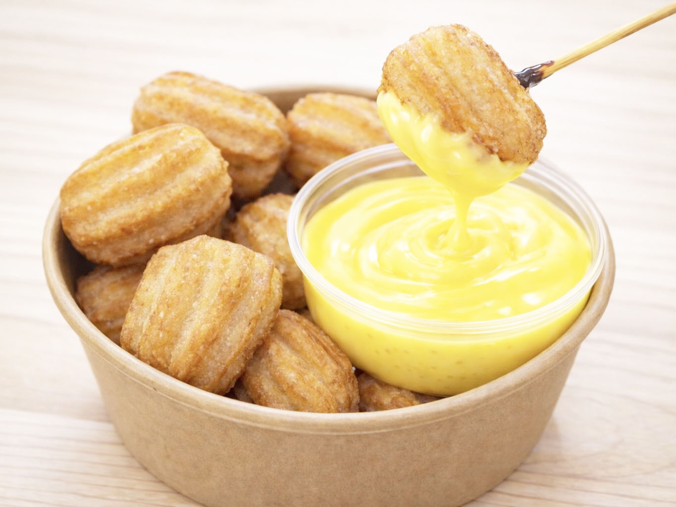 【BOOST MENU】ガーリックバターdip生チュロス