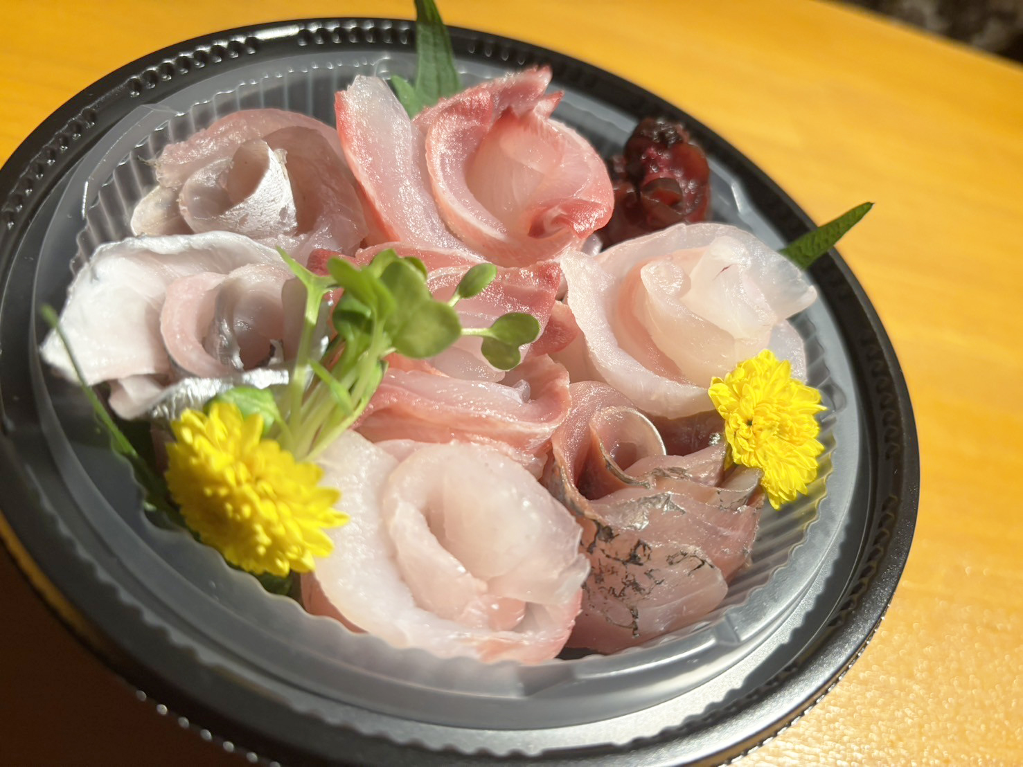 湘南地魚の花造り盛り