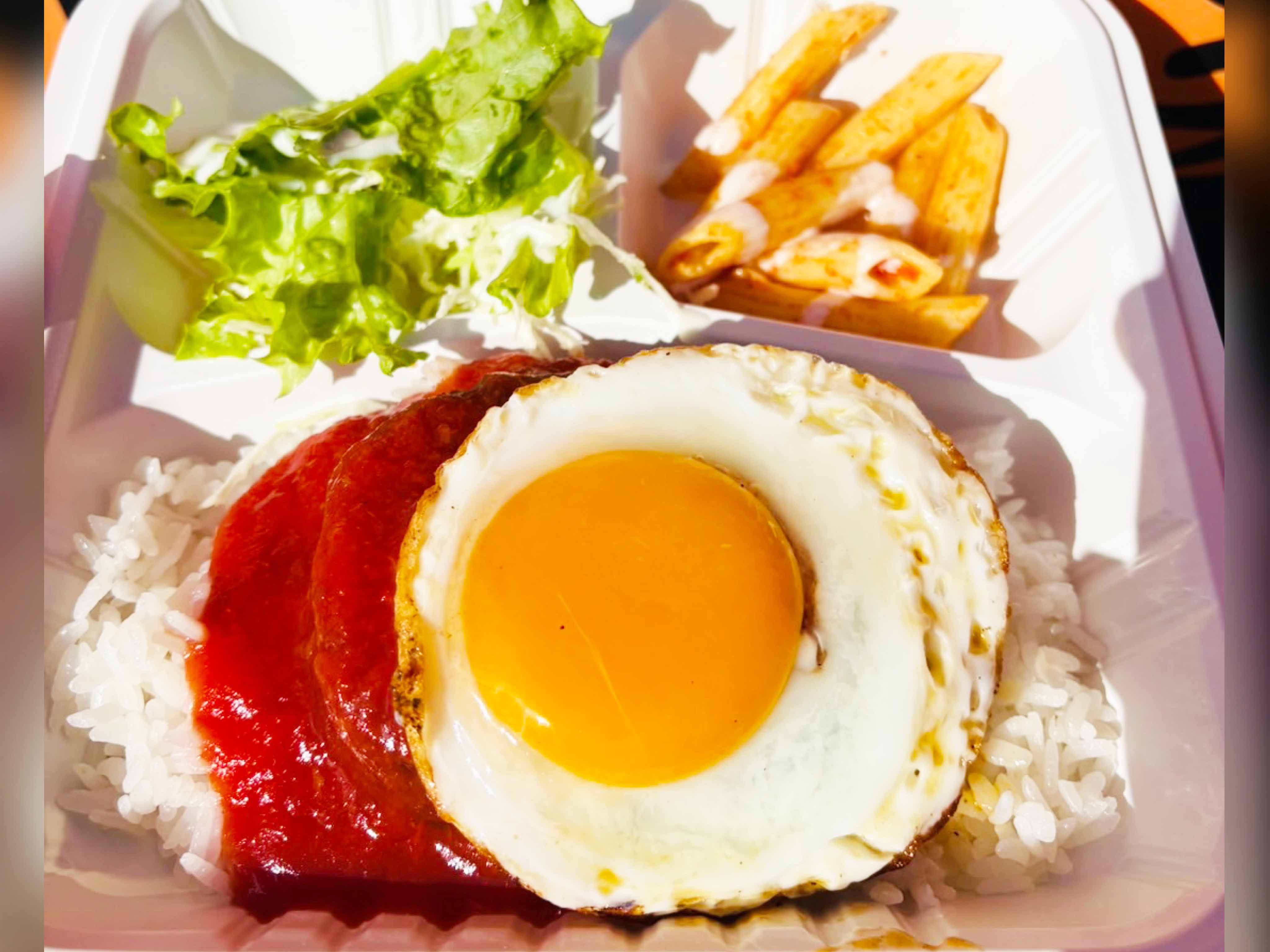 トマトレッドロコモコ