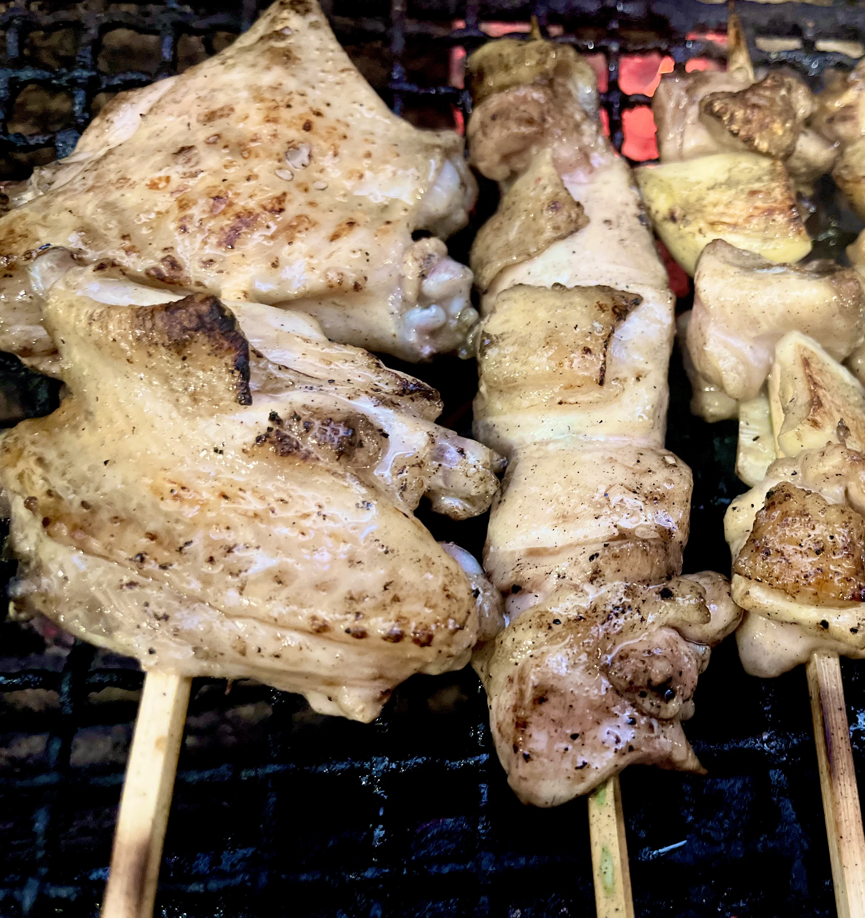 ラキア「焼き鳥盛り合わせ」