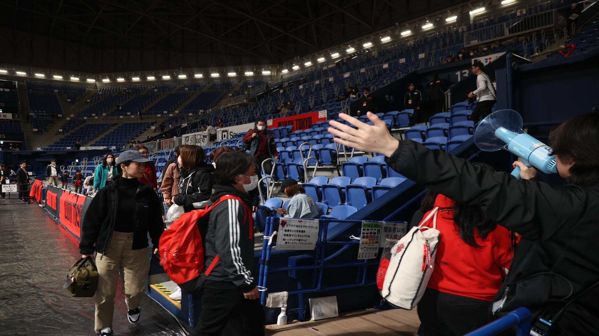 来場者参加型避難訓練