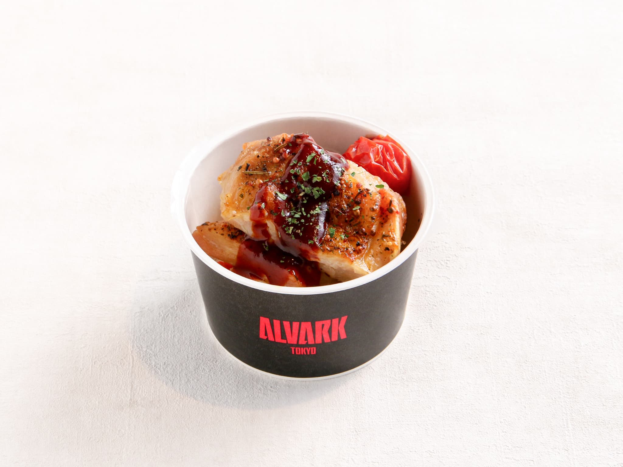 安藤選手コラボメニュー「キャンプ好き必見！肉厚グリルチキン」