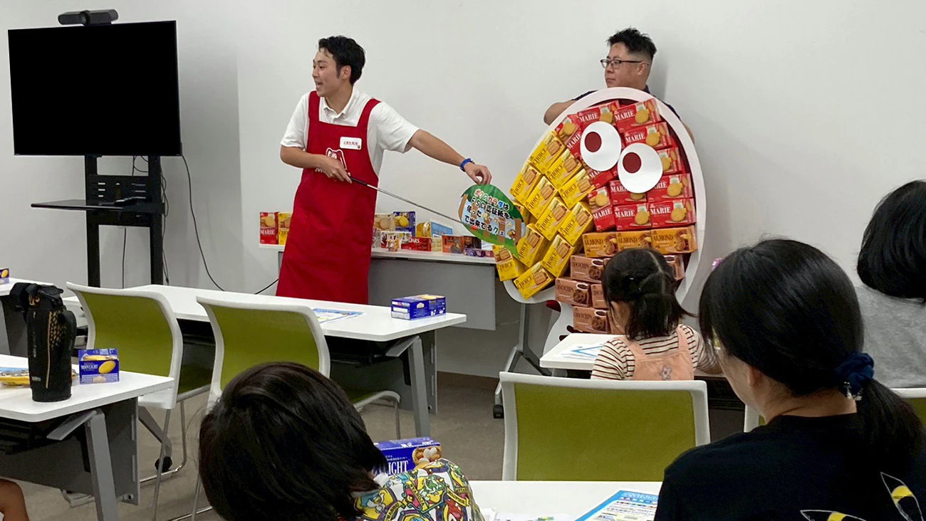 夏休み企画 お菓子の箱を大変身させよう！②のサムネイル
