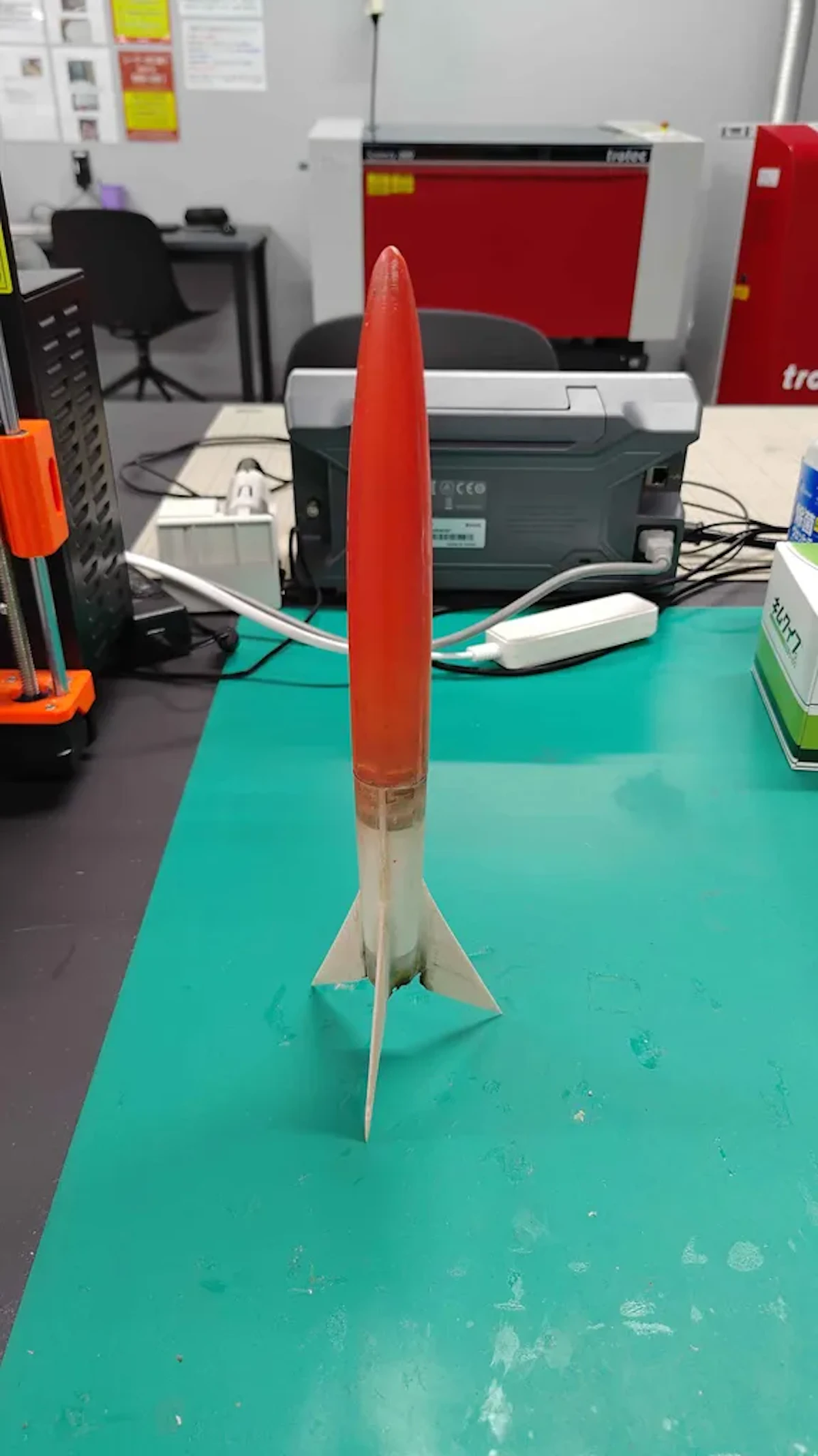 空気が気持ちよく流れてくれそうな機体の方が美しいよね