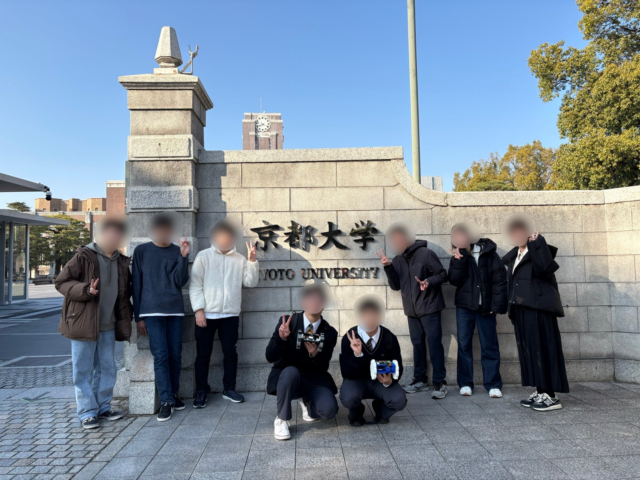 小林高校の生徒さんとの集合写真