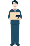 ゆうパックを持った窓口社員（男性）の全身