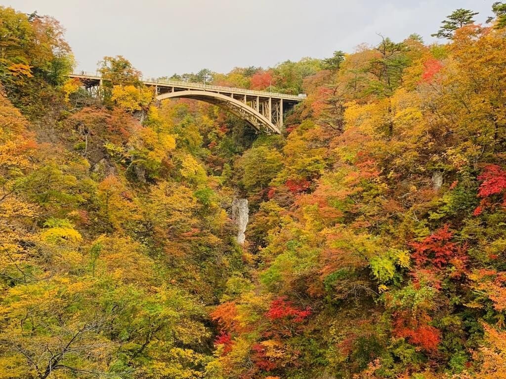 22年 東北の紅葉名所35選と見頃 日本で一番早い紅葉鑑賞 Recotrip レコトリップ