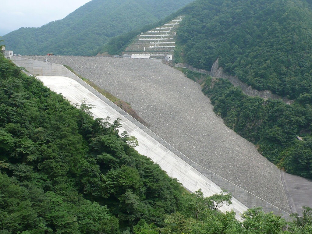 22年 全国のおすすめダム35選 定番から穴場まで Recotrip レコトリップ