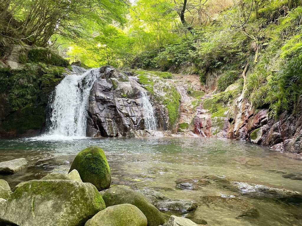 ロケ地で話題の 花貫渓谷 を観光しよう 楽しみ方や周辺スポット 行き方まで Recotrip レコトリップ