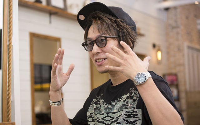 岡元コースケさん