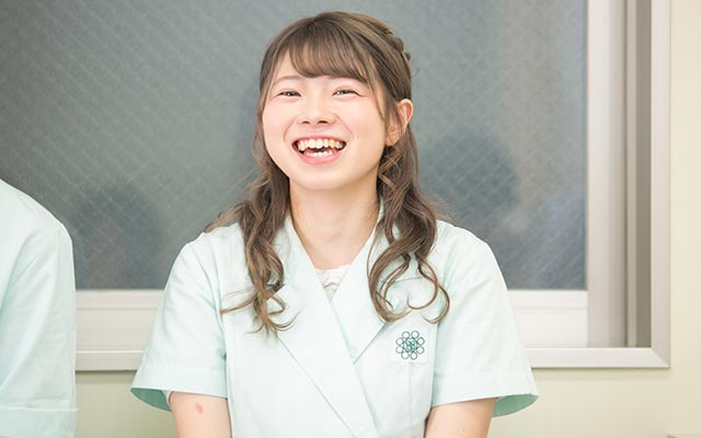 窪田理容美容専門学校