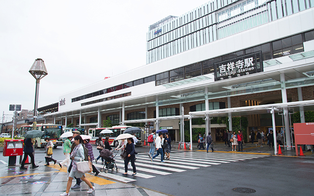 美容業界お店探訪 Back Stage