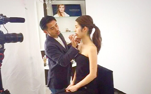 「ベアミネラル」の広告ムービーの現場