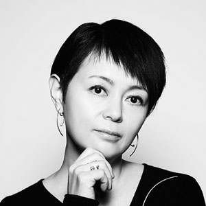 世界的賞を受賞したジュエリーブランド「TOMOKO KODERA」。その作品の