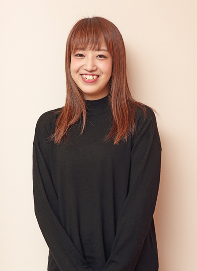 中條里咲さん