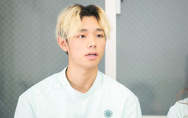 窪田理容美容専門学校