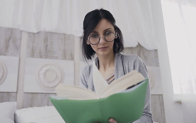 アイデザイナー　まつエク施術に必要な資格