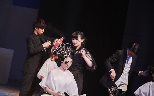 東京マックス美容専門学校