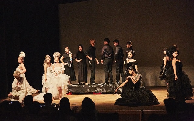 パリ総合美容専門学校