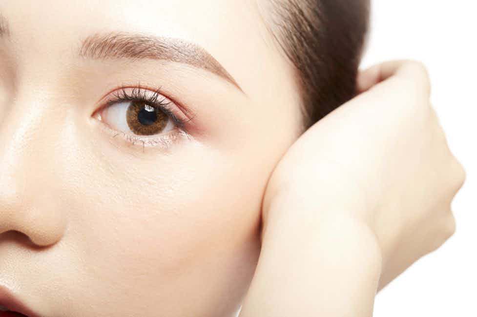 まつ毛パーマに美容師免許は必要?施術に役立つ資格と人気の「次世代まつ毛パーマ」についても紹介