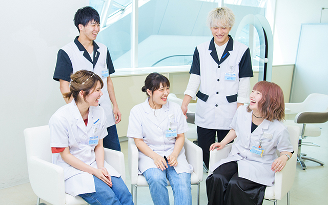 山野美容専門学校