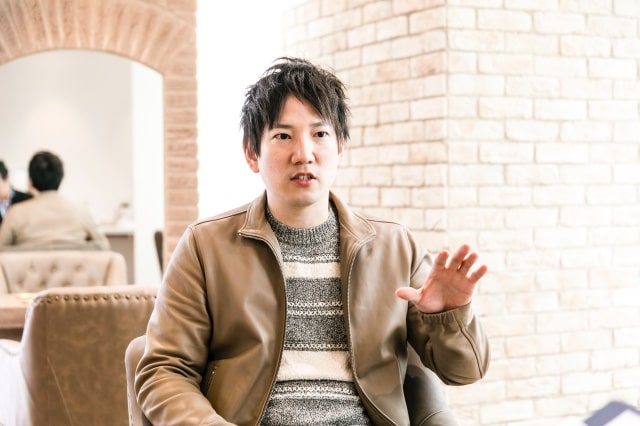 batch_190306_032_4852-min