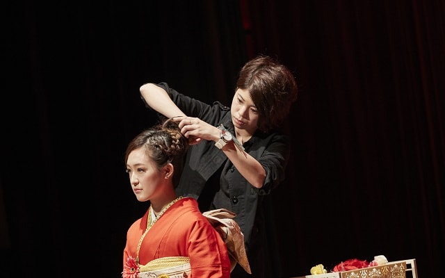 パリ総合美容専門学校