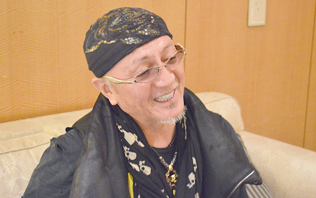 デューク更家さん