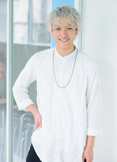 山野美容専門学校