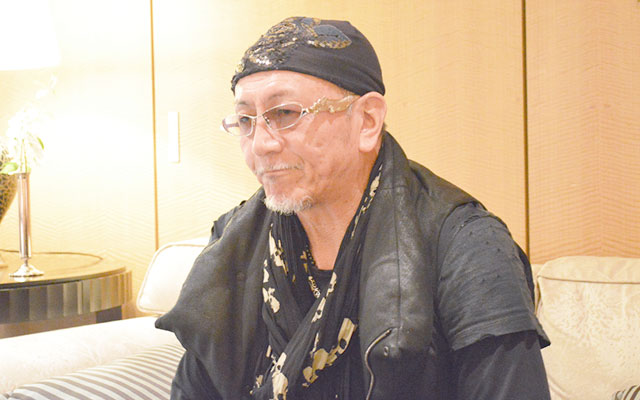 デューク更家さん