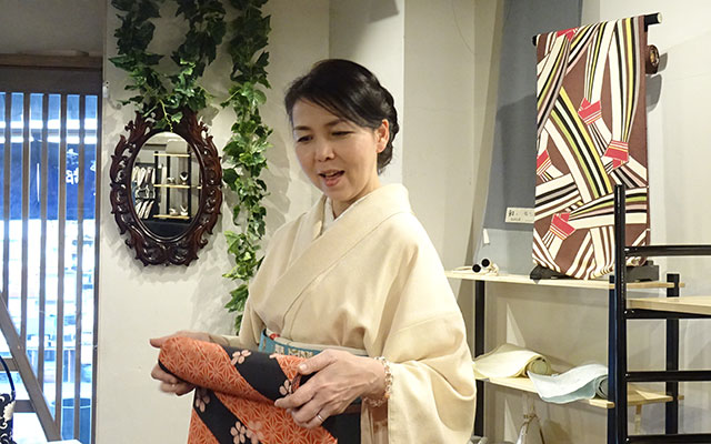 美容関係者のたしなみ塾。着物スタイルをもっと身近に!