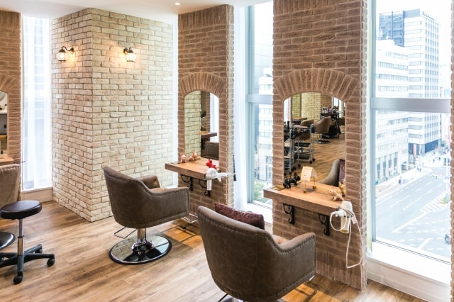 batch_190306_065_4953-min