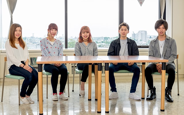 井原さん、水戸さん、小田切さん、佐藤さん、末兼さん