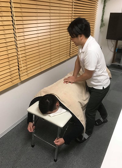 ユラックス株式会社