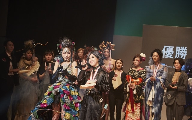 東京マックス美容専門学校