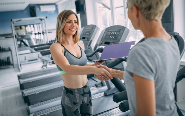 フィットネスインストラクター_モアリジョブ