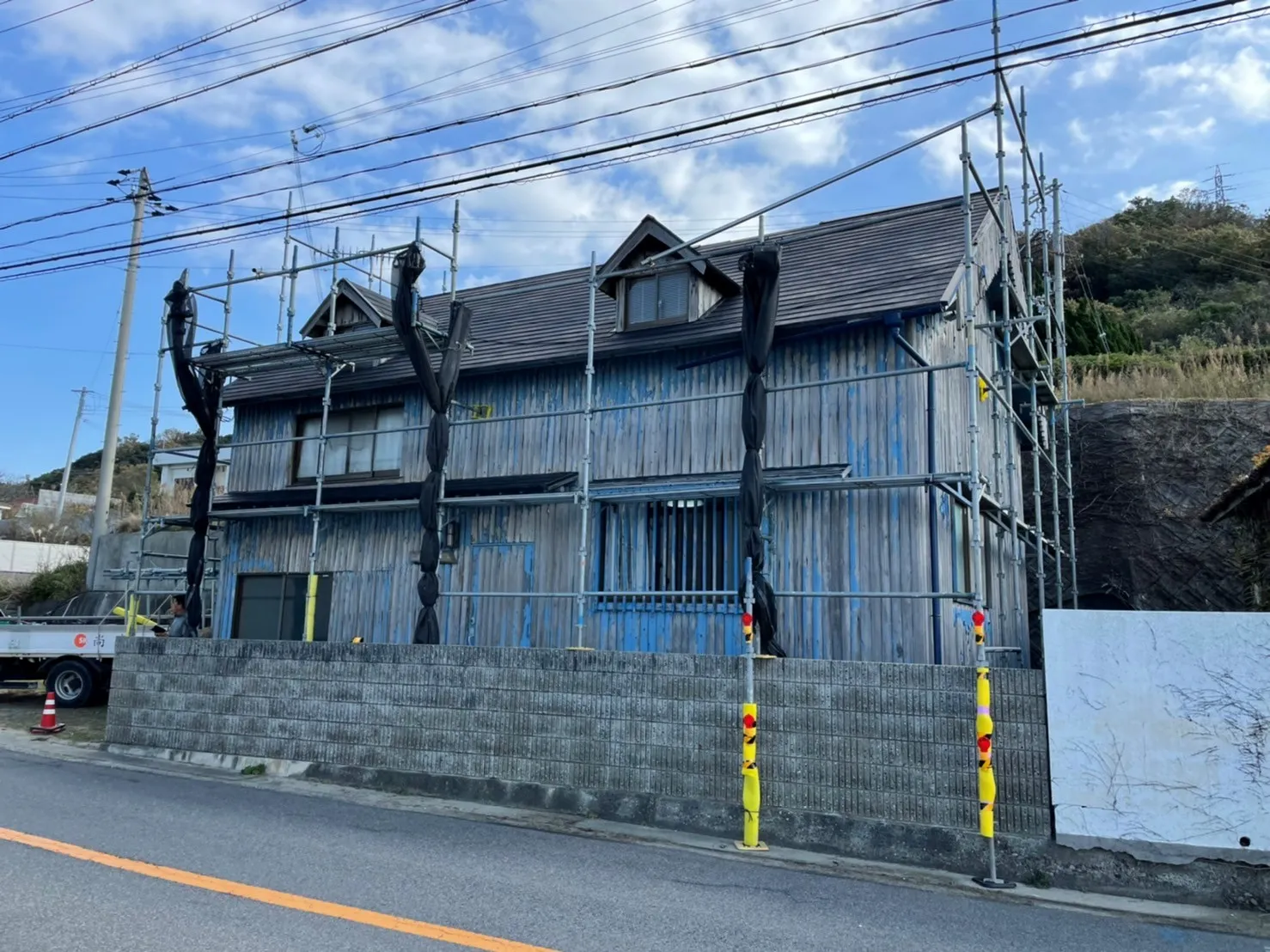 淡路市　平屋　仮設足場工事