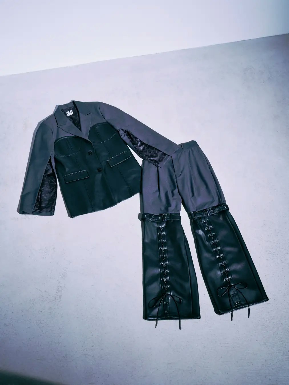HARE×『NANA』コラボレーション!ナナとハチの魅力を表現した HARE×『NANA』コラボレーション!ナナとハチの魅力を表現した
